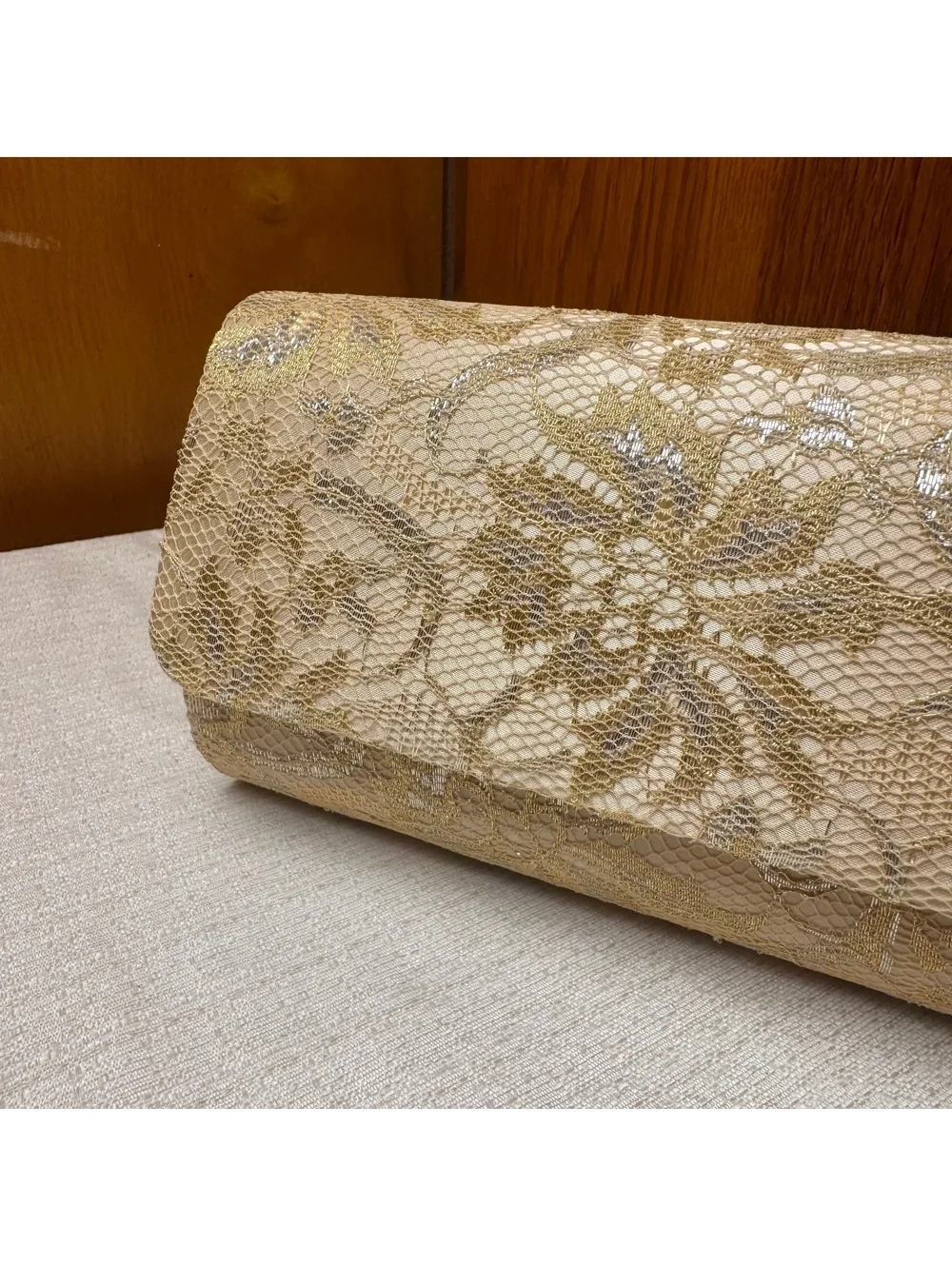 Vintage Gold Metallic Lace Evening Clutch Purse Chain Strap Formal Handbag